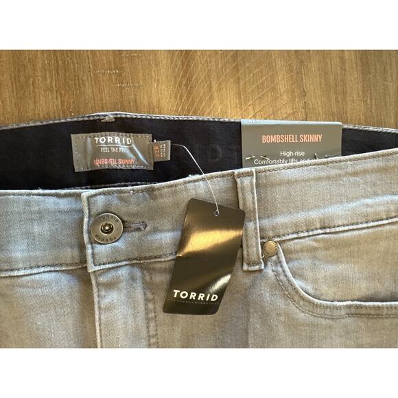 NWT Torrid Bombshell Gray Distressed Skinny Super Soft Jeans Plus Size 22R NEW - Picture 7 of 16
